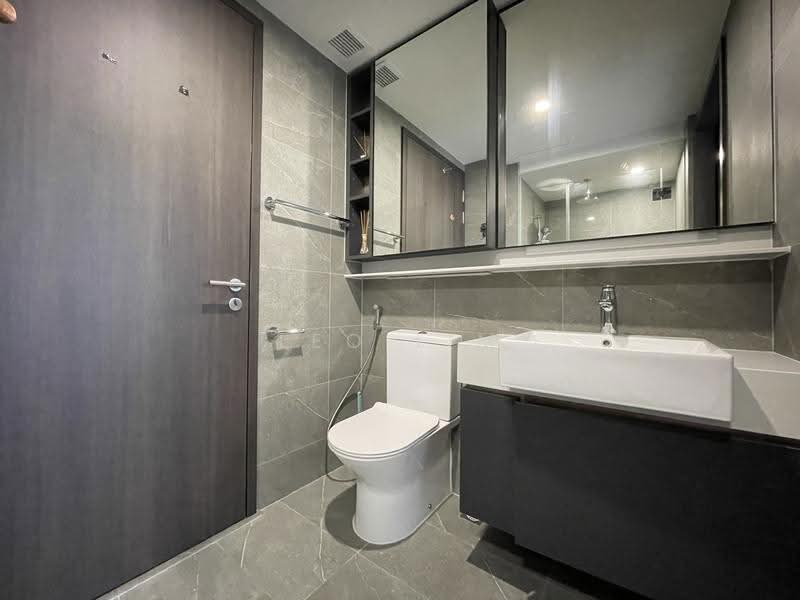 Riverfront Residences, 41 Hougang Avenue 7, Hougang / Punggol / Sengkang, 1 Bedroom, 517 sqft, Condominium For Sale, by Leo Lim, 500272671 - Bathroom - PropertyGuru.com.sg