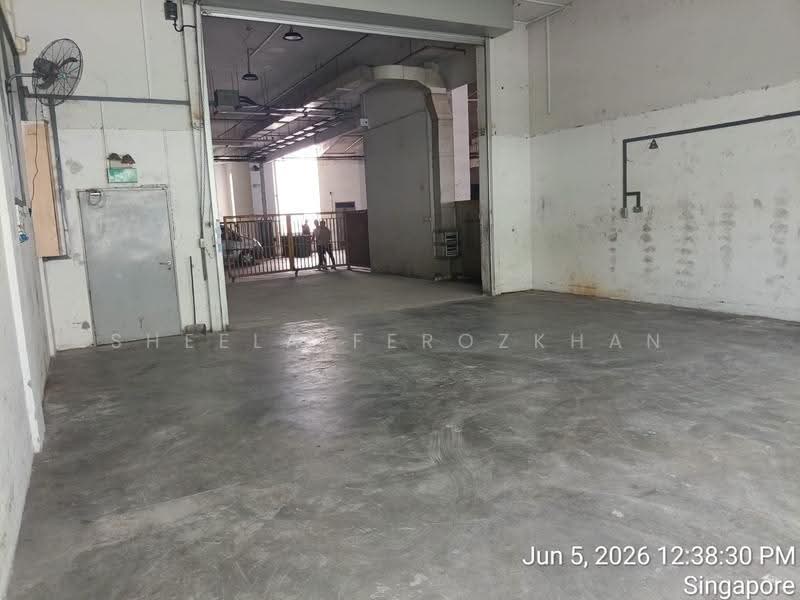 Woodlands Bizhub, 242 Woodlands Industrial Park E5, Sembawang / Yishun, 750 sqft, Factory / Workshop (B2) For Rent, by Sheela Ferozkhan, 500272679 - Interior - CommercialGuru.com.sg