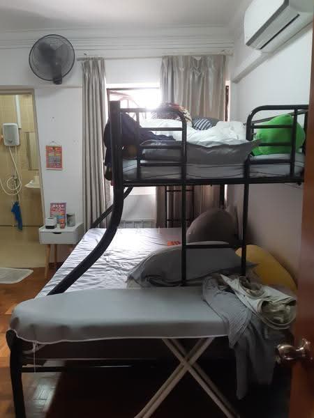 219 Tampines Street 24, 219 Tampines Street 24, Pasir Ris / Tampines, 2 Bedrooms, 735 sqft, HDB Flat For Rent, by Raj ., 500272688 - Bedroom - PropertyGuru.com.sg