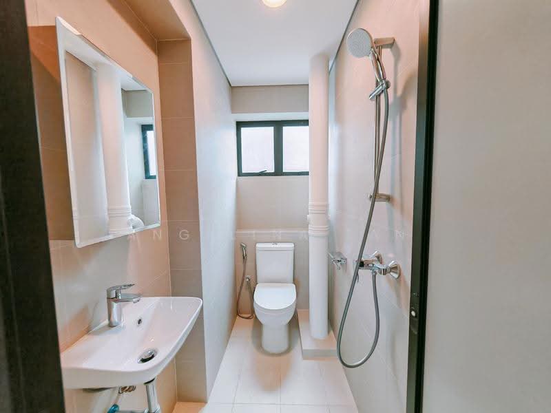 Chancery Court, 36A Dunearn Road, Newton / Novena, 2 Bedrooms, 926 sqft, Condominium For Rent, by Angelina Tan, 500272693 - Bathroom - PropertyGuru.com.sg