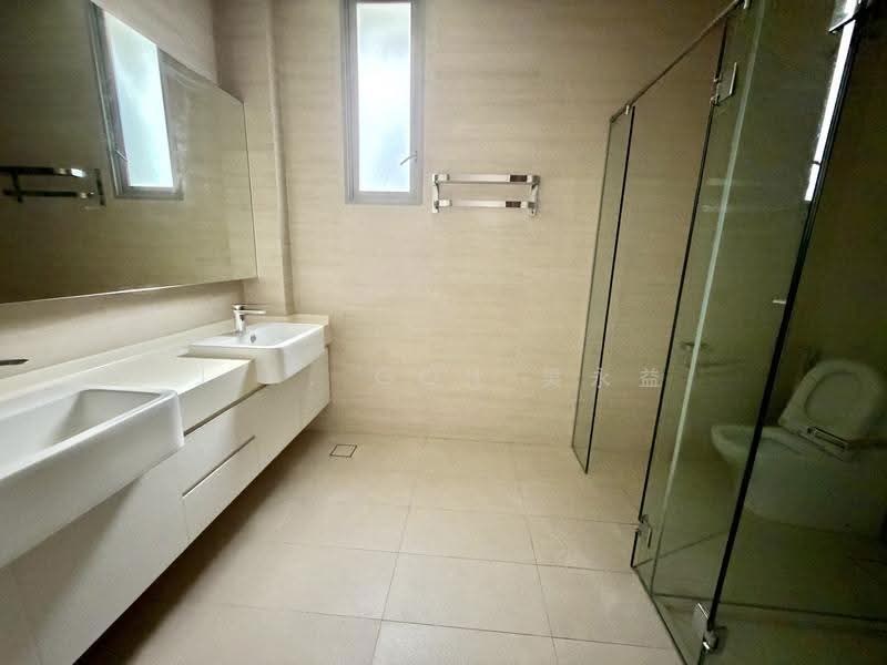 6 Chwee Chian Road, Chwee Chian Road, Buona Vista / West Coast / Clementi New Town, 6 Bedrooms, 6,742 sqft, Semi-Detached House For Rent, by J.A. Goh 吴永益, 500272695 - Bathroom - PropertyGuru.com.sg
