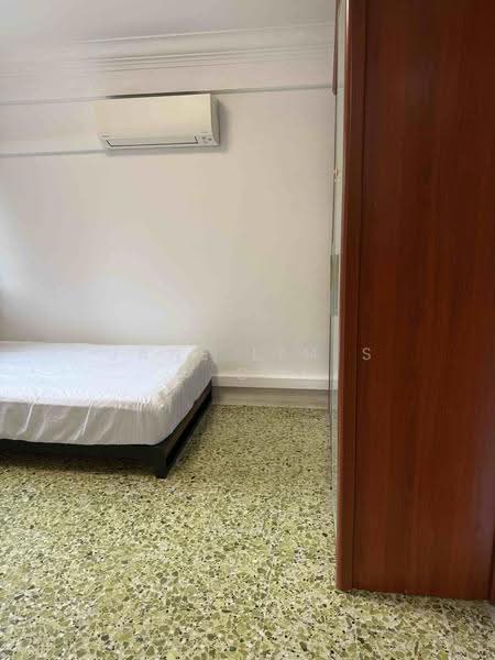 43 Holland Drive, 43 Holland Drive, Tanglin / Holland / Bukit Timah, Room Rental, 100 sqft, HDB Flat For Rent, by Jane Lim S C, 500272700 - Bedroom - PropertyGuru.com.sg