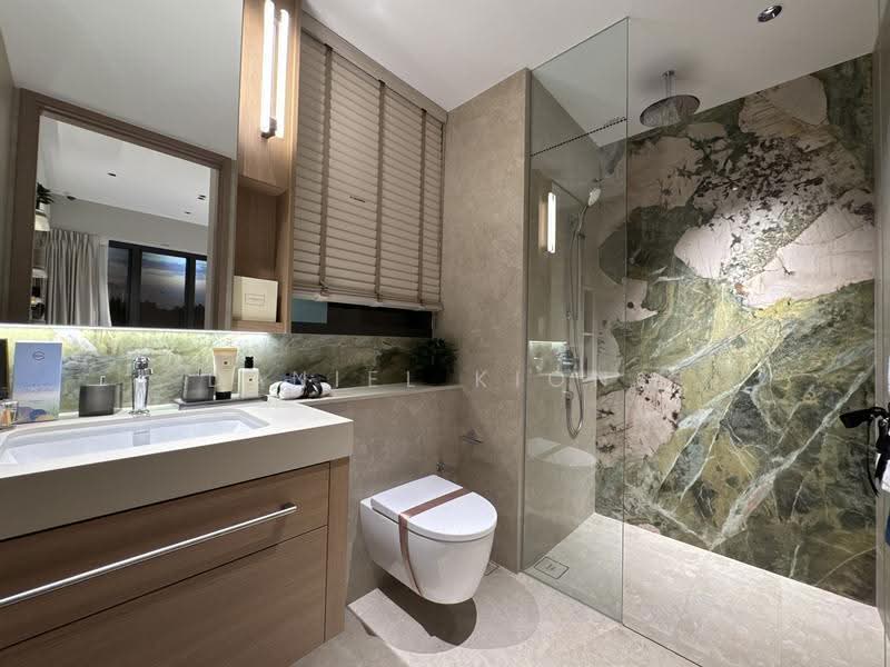 The LakeGarden Residences, 80 Yuan Ching Road, Boon Lay / Jurong / Tuas, 2 Bedrooms, 678 sqft, Condominium For Sale, by Daniel Kiong, 500272735 - Bathroom - PropertyGuru.com.sg