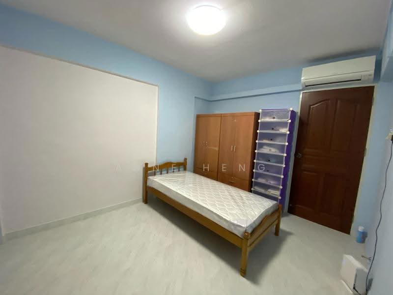 649 Ang Mo Kio Avenue 5, 649 Ang Mo Kio Avenue 5, Ang Mo Kio / Bishan / Thomson, Room Rental, 120 sqft, HDB Flat For Rent, by Anne Heng, 500272738 - PropertyGuru.com.sg
