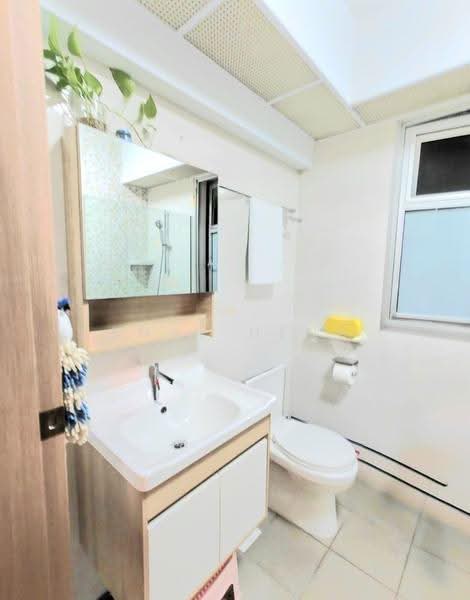 229B Sumang Lane, 229B Sumang Lane, Hougang / Punggol / Sengkang, 3 Bedrooms, 1,216 sqft, HDB Flat For Sale, by Anne Heng, 500272739 - Bathroom - PropertyGuru.com.sg
