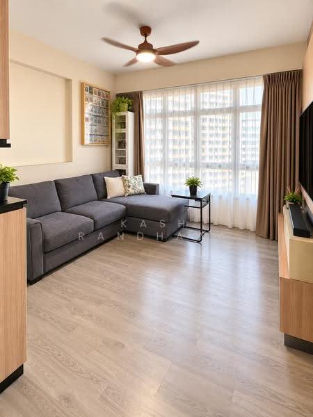 152C Bedok South Road, 152C Bedok South Road, Bedok / Upper East Coast, 3 Bedrooms, 1,001 sqft, HDB Flat For Sale, by Kash Randhawa, 500272741 - Living Room - PropertyGuru.com.sg