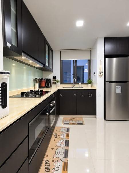 The Inflora, 51 Flora Drive, Changi Airport / Changi Village, 4 Bedrooms, 1,335 sqft, Condominium For Sale, by Tricia Yeow, 500272743 - Kitchen - PropertyGuru.com.sg
