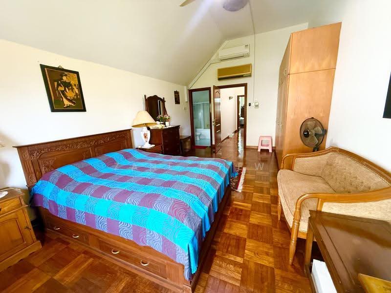 Sungrove, West Coast Grove, Buona Vista / West Coast / Clementi New Town, 6 Bedrooms, 7,090 sqft, Semi-Detached House For Sale, by Zane Chew, 500272745 - Bedroom - PropertyGuru.com.sg