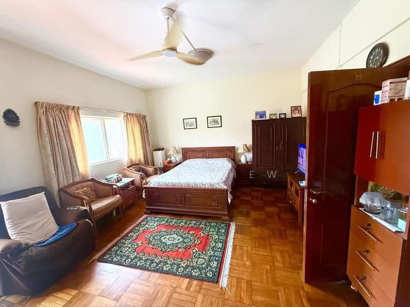 Sungrove, West Coast Grove, Buona Vista / West Coast / Clementi New Town, 6 Bedrooms, 7,090 sqft, Semi-Detached House For Sale, by Zane Chew, 500272745 - Bedroom - PropertyGuru.com.sg