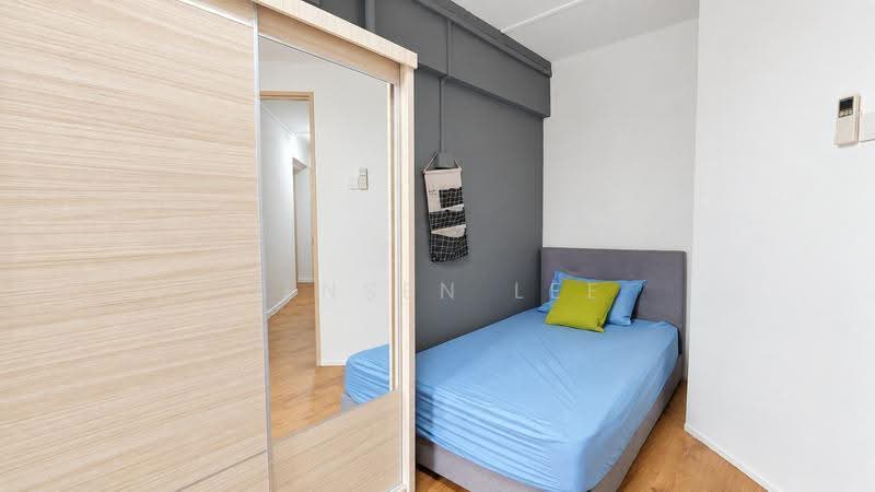 32 Cassia Crescent, 32 Cassia Crescent, Eunos / Geylang / Paya Lebar, Room Rental, 150 sqft, HDB Flat For Rent, by Jensen Lee, 500272751 - Room 2 with single bed - $1,200 - PropertyGuru.com.sg
