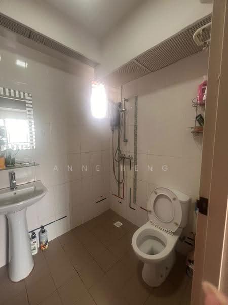 342B Yishun Ring Road, 342B Yishun Ring Road, Sembawang / Yishun, Room Rental, 120 sqft, HDB Flat For Rent, by Anne Heng, 500272753 - PropertyGuru.com.sg