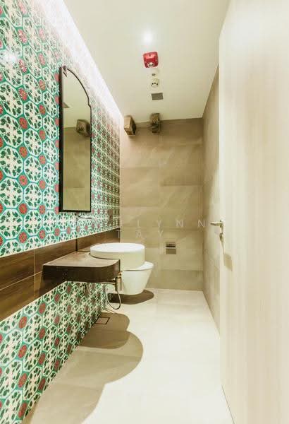 Stanley street, Boat Quay / Raffles Place / Marina, 7,509 sqft, Shop / Shophouse For Sale, by Paulynn Tay, 500272766 - Bathroom - CommercialGuru.com.sg