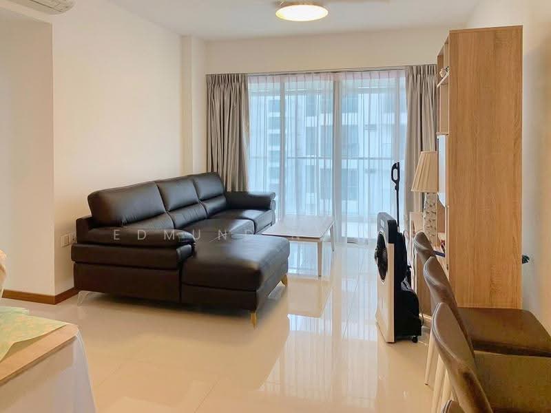 A Treasure Trove, 72 Punggol Walk, Hougang / Punggol / Sengkang, 3 Bedrooms, 1,206 sqft, Condominium For Sale, by Edmund Ng Y S, 500272774 - Living Room - PropertyGuru.com.sg