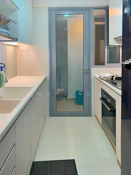 A Treasure Trove, 72 Punggol Walk, Hougang / Punggol / Sengkang, 3 Bedrooms, 1,206 sqft, Condominium For Sale, by Edmund Ng Y S, 500272774 - Kitchen - PropertyGuru.com.sg