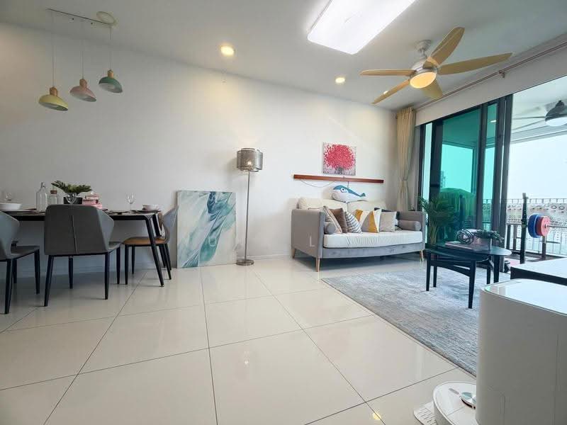 The Topiary, 13 Fernvale Lane, Seletar / Yio Chu Kang, 3 Bedrooms, 1,087 sqft, Condominium For Sale, by Yuna Lim, 500272787 - Living Room - PropertyGuru.com.sg
