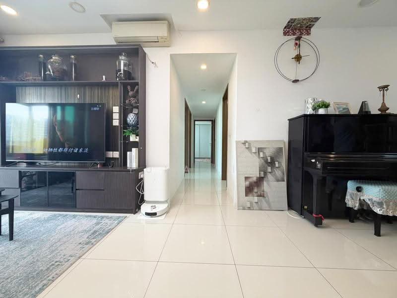The Topiary, 13 Fernvale Lane, Seletar / Yio Chu Kang, 3 Bedrooms, 1,087 sqft, Condominium For Sale, by Yuna Lim, 500272787 - Living Room - PropertyGuru.com.sg
