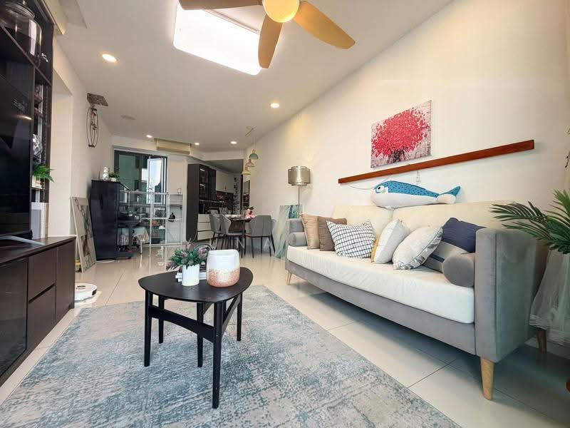 The Topiary, 13 Fernvale Lane, Seletar / Yio Chu Kang, 3 Bedrooms, 1,087 sqft, Condominium For Sale, by Yuna Lim, 500272787 - Living Room - PropertyGuru.com.sg
