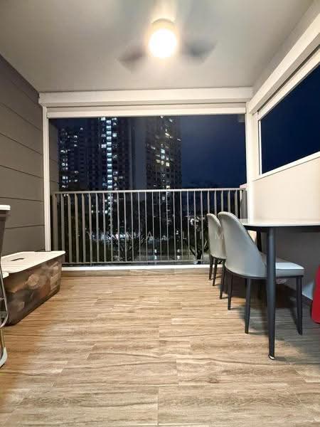 Riverbank at Fernvale, 15 Fernvale Close, Seletar / Yio Chu Kang, 1 Bedroom, 495 sqft, Condominium For Sale, by Yuna Lim, 500272795 - Balcony - PropertyGuru.com.sg
