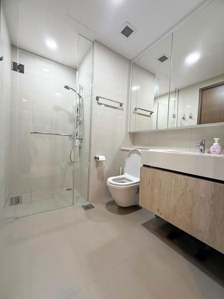 Riverbank at Fernvale, 15 Fernvale Close, Seletar / Yio Chu Kang, 1 Bedroom, 495 sqft, Condominium For Sale, by Yuna Lim, 500272795 - Bathroom - PropertyGuru.com.sg