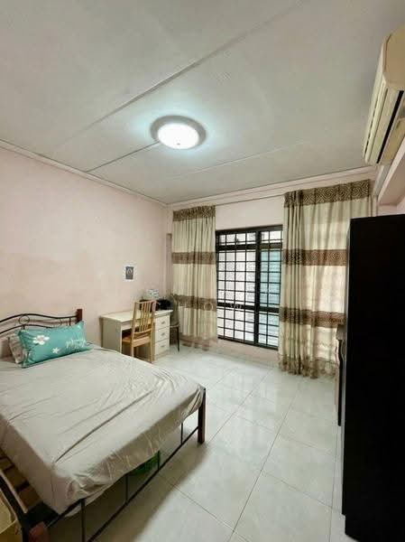 756 Woodlands Avenue 4, 756 Woodlands Avenue 4, Admiralty / Woodlands, 3 Bedrooms, 1,098 sqft, HDB Flat For Sale, by Dominik Chow, 500272800 - Bedroom - PropertyGuru.com.sg