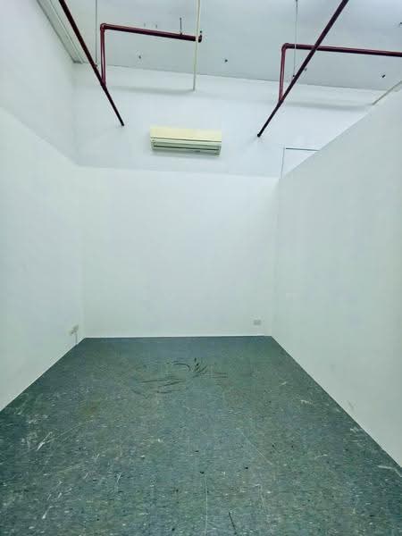 Unity Centre, 51 Bukit Batok Crescent, Dairy Farm / Bukit Panjang / Choa Chu Kang, 1,561 sqft, Light Industrial (B1) For Sale, by Jimmy Poh, 500272802 - Interior - CommercialGuru.com.sg