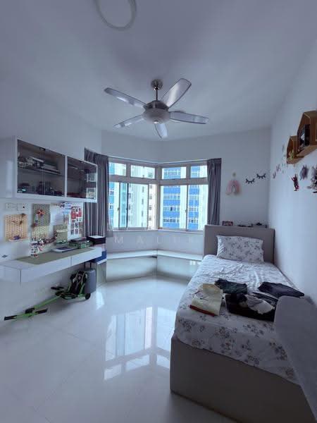 The Waterside, 1 Tanjong Rhu Road, East Coast / Marine Parade, 4 Bedrooms, 2,411 sqft, Condominium For Rent, by Deepti Malik, 500272803 - PropertyGuru.com.sg