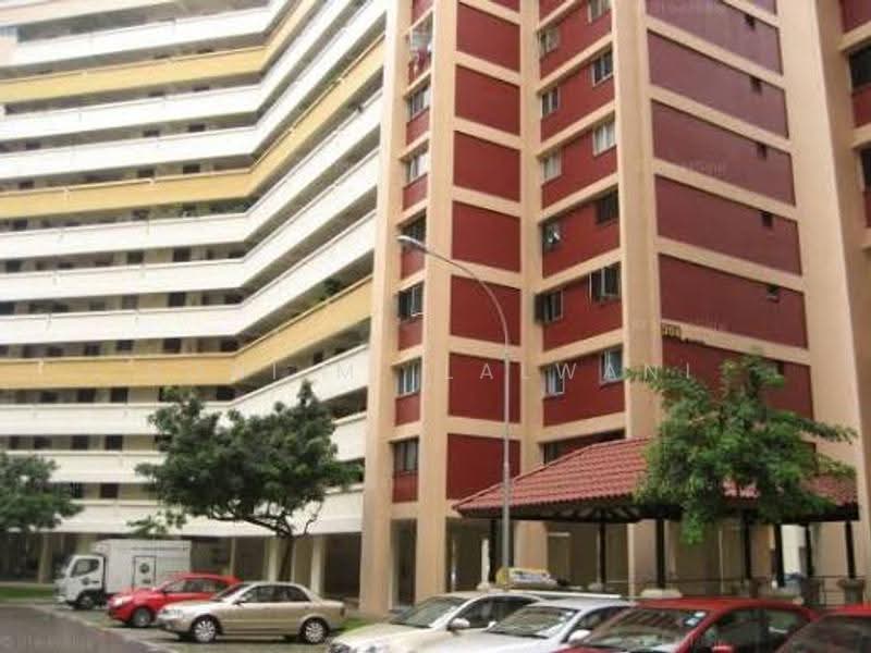 304 Shunfu Road, 304 Shunfu Road, Ang Mo Kio / Bishan / Thomson, Room Rental, 100 sqft, HDB Flat For Rent, by Soni M. Lalwani, 500272813 - Exterior - PropertyGuru.com.sg
