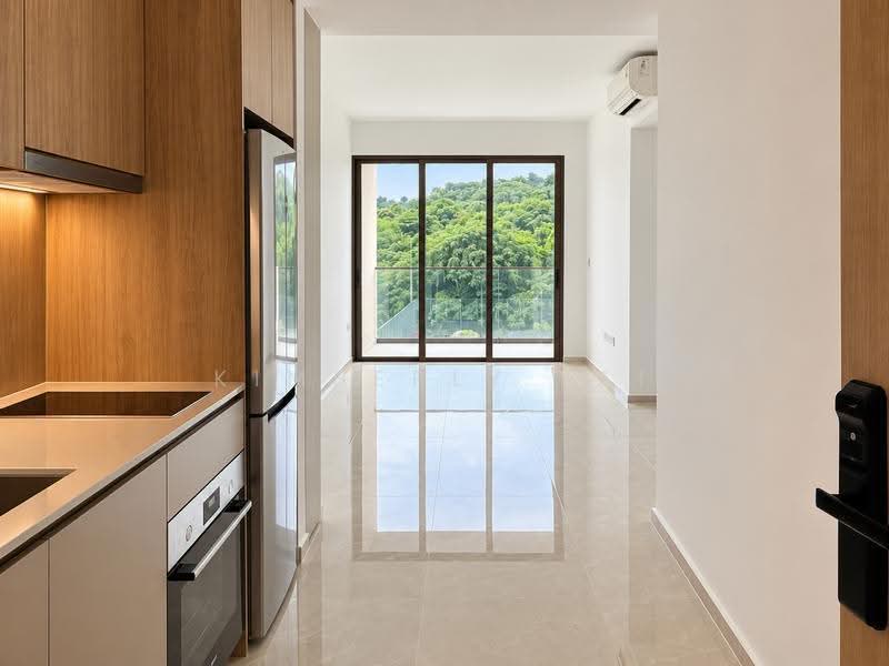 Cheap high floor 2B2B convertible to 3BR. 2 mins’ to shops. Shuttle bus to MRT., Dairy Farm / Bukit Panjang / Choa Chu Kang, 3 Bedrooms, 711 sqft, Condominium For Sale, by Kimberly Lai, 500272817 - Kitchen - PropertyGuru.com.sg