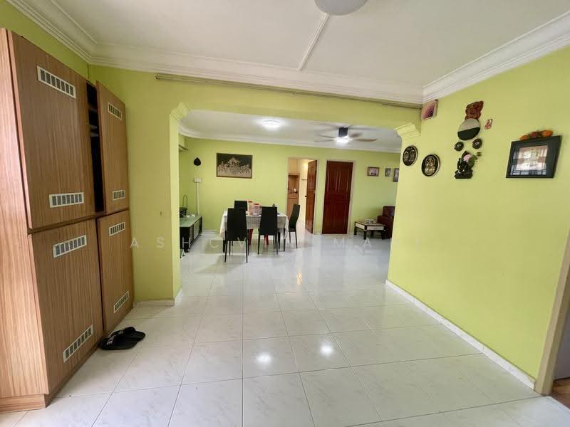 832 Jurong West Street 81, 832 Jurong West Street 81, Boon Lay / Jurong / Tuas, 4 Bedrooms, 1,368 sqft, HDB Flat For Sale, by Ashcvin Mani, 500272823 - Living Room - PropertyGuru.com.sg