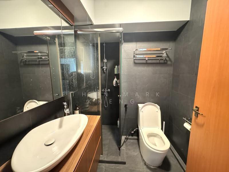 55 Havelock Road, 55 Havelock Road, Alexandra / Commonwealth, 3 Bedrooms, 1,011 sqft, HDB Flat For Rent, by Ethan Mark Kheng, 500272825 - Bathroom - PropertyGuru.com.sg