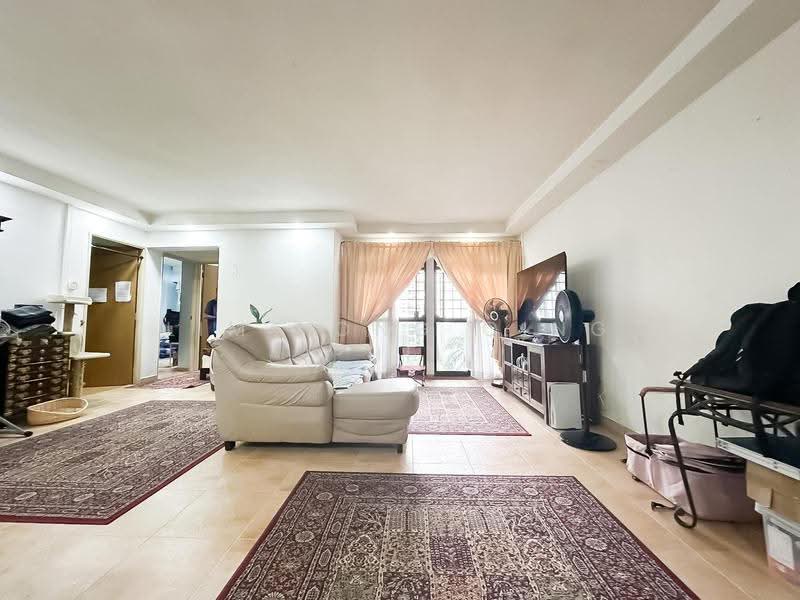 188B Rivervale Drive, 188B Rivervale Drive, Hougang / Punggol / Sengkang, 3 Bedrooms, 1,237 sqft, HDB Flat For Sale, by Lim Yong Qing Phil, 500272834 - Living Room - PropertyGuru.com.sg