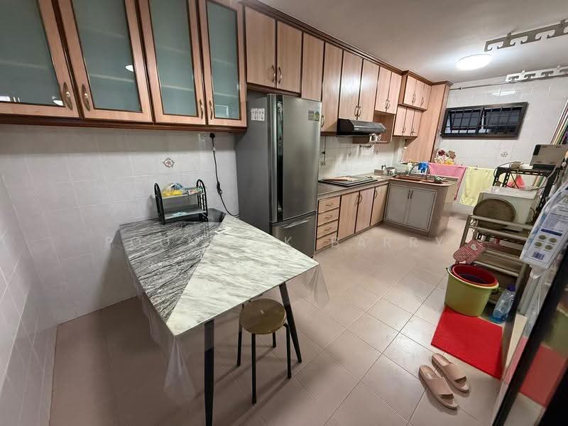 303A Anchorvale Link, 303A Anchorvale Link, Hougang / Punggol / Sengkang, 3 Bedrooms, 1,184 sqft, HDB Flat For Rent, by Poon H K Barry, 500272836 - Kitchen - PropertyGuru.com.sg