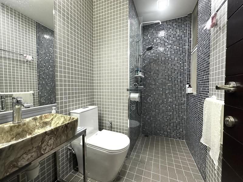 Forest Hills Condo, 25 Transit Road, Mandai / Upper Thomson, 3 Bedrooms, 1,163 sqft, Condominium For Sale, by Claire Tang Hui Ling, 500272837 - Bathroom - PropertyGuru.com.sg