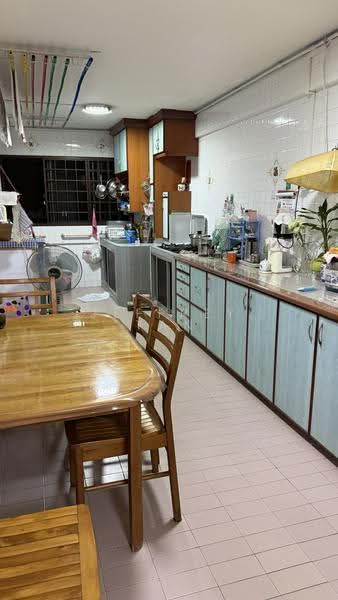 227 Tampines Street 23, 227 Tampines Street 23, Pasir Ris / Tampines, Room Rental, 100 sqft, HDB Flat For Rent, by Jeffrey Tan, 500272840 - Kitchen - PropertyGuru.com.sg