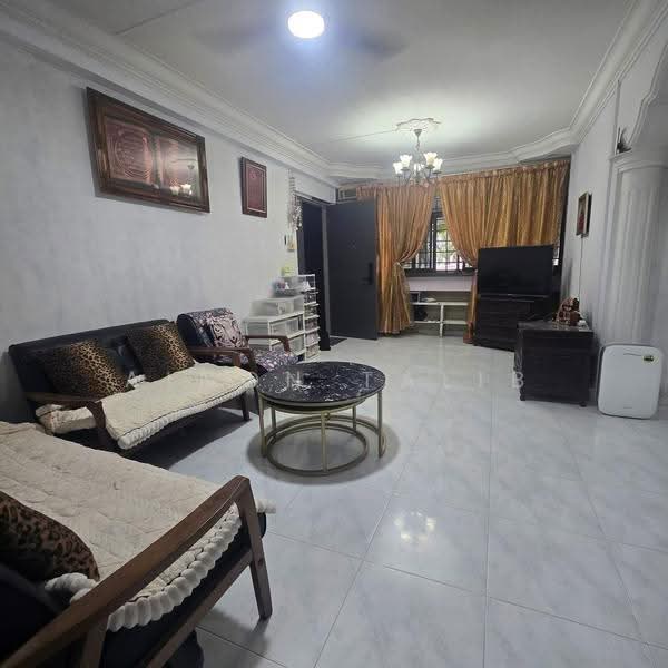 613 Woodlands Avenue 4, 613 Woodlands Avenue 4, Admiralty / Woodlands, 3 Bedrooms, 1,292 sqft, HDB Flat For Sale, by Ainon Talib, 500272846 - Living Room - PropertyGuru.com.sg