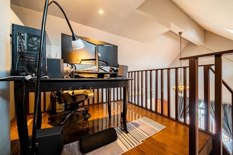 Serangoon Garden Estate, Chartwell Drive, Hougang / Punggol / Sengkang, 6 Bedrooms, 4,000 sqft, Semi-Detached House For Sale, by Jessin Chua, 500272852 - Study - PropertyGuru.com.sg