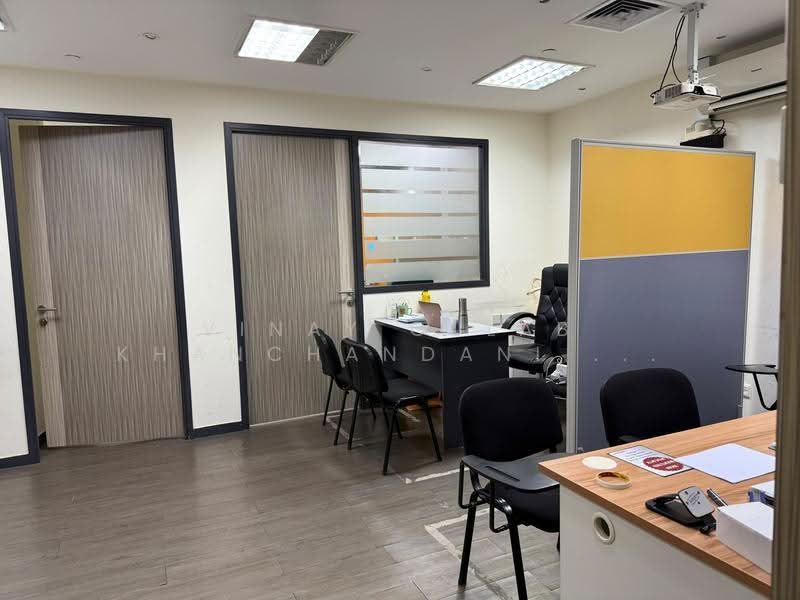 High Street Centre, 1 North Bridge Road, City Hall / Clarke Quay, 646 sqft, Mall Shop For Sale, by Vinay Gulab Khanchandani ( Vincent ), 500272869 - Interior - CommercialGuru.com.sg