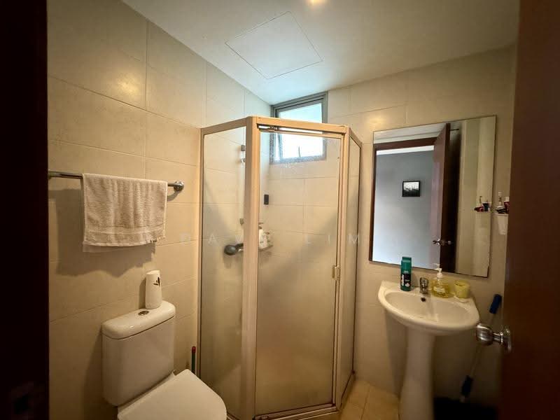 Whitewater, 21 Pasir Ris Street 72, Pasir Ris / Tampines, 3 Bedrooms, 1,141 sqft, Condominium For Sale, by Dave Lim, 500272877 - PropertyGuru.com.sg