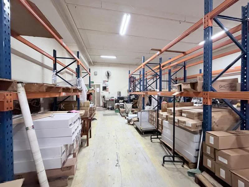 Unity Centre, 51 Bukit Batok Crescent, Dairy Farm / Bukit Panjang / Choa Chu Kang, 2,024 sqft, Light Industrial (B1) For Sale, by Kimchi Wong, 500272883 - CommercialGuru.com.sg