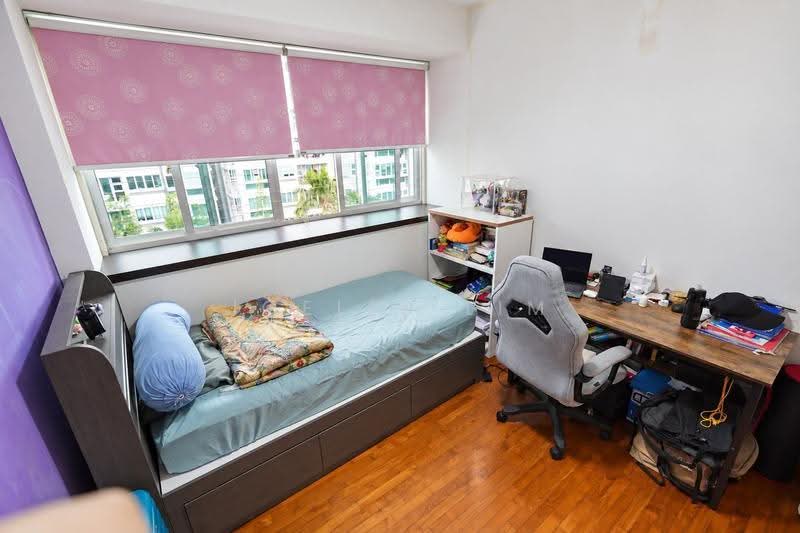 The Esparis, 7 Pasir Ris Drive 4, Pasir Ris / Tampines, 3 Bedrooms, 1,292 sqft, Condominium For Sale, by Joelle Lim, 500272884 - Bedroom - PropertyGuru.com.sg