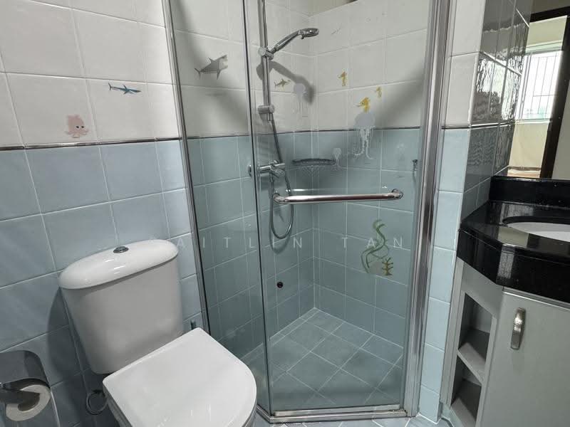 Bishan Loft, 31 Bishan Street 11, Ang Mo Kio / Bishan / Thomson, 4 Bedrooms, 1,464 sqft, Condominium For Rent, by Caitlin Tan, 500272885 - Common Bathroom - PropertyGuru.com.sg