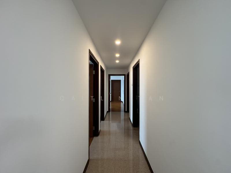 Bishan Loft, 31 Bishan Street 11, Ang Mo Kio / Bishan / Thomson, 4 Bedrooms, 1,464 sqft, Condominium For Rent, by Caitlin Tan, 500272885 - Passageway - PropertyGuru.com.sg