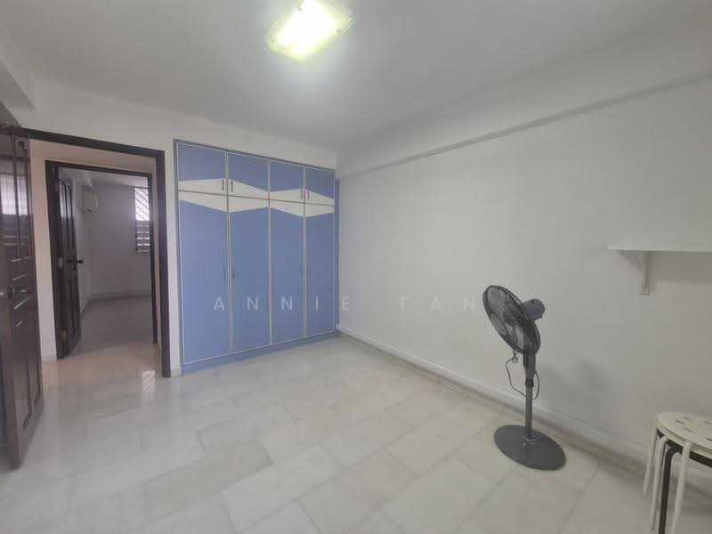 18 Taman Ho Swee, 18 Taman Ho Swee, Alexandra / Commonwealth, 2 Bedrooms, 581 sqft, HDB Flat For Sale, by Annie Tan, 500272888 - PropertyGuru.com.sg