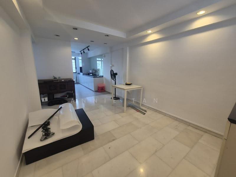18 Taman Ho Swee, 18 Taman Ho Swee, Alexandra / Commonwealth, 2 Bedrooms, 581 sqft, HDB Flat For Sale, by Annie Tan, 500272888 - PropertyGuru.com.sg
