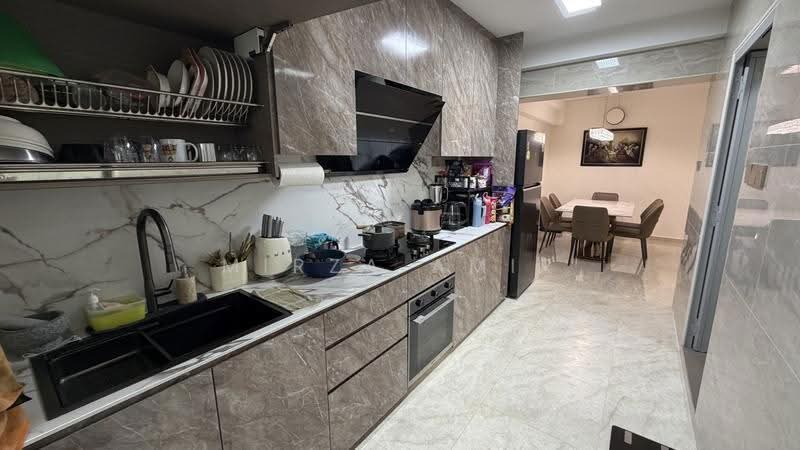 691A Choa Chu Kang Crescent, 691A Choa Chu Kang Crescent, Dairy Farm / Bukit Panjang / Choa Chu Kang, 3 Bedrooms, 1,184 sqft, HDB Flat For Rent, by Mirza Amir, 500272903 - Kitchen - PropertyGuru.com.sg