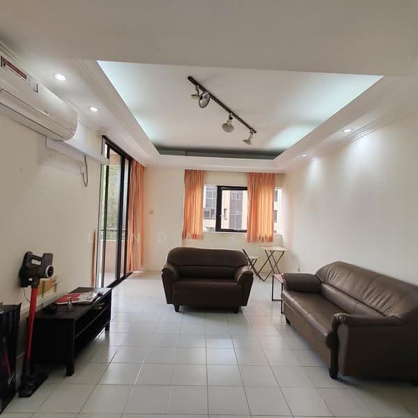 Bayshore Park, 50 Bayshore Road, Bedok / Upper East Coast, 2 Bedrooms, 936 sqft, Condominium For Sale, by Linda Kwek, 500272915 - Living Room - PropertyGuru.com.sg