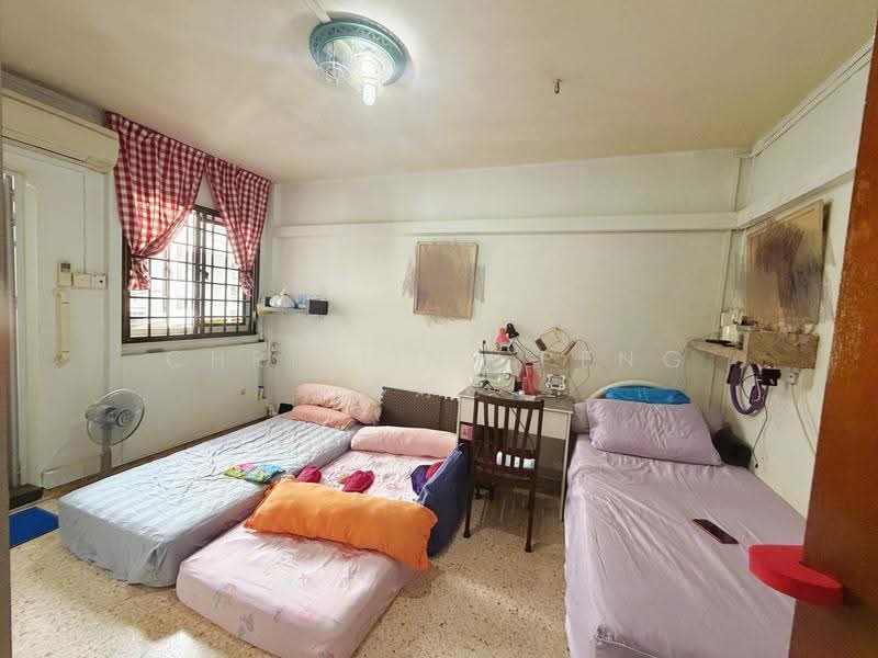 127 Bukit Batok West Avenue 6, 127 Bukit Batok West Avenue 6, Dairy Farm / Bukit Panjang / Choa Chu Kang, 3 Bedrooms, 1,109 sqft, HDB Flat For Sale, by Christine Peng 彭婷婷, 500272926 - Bedroom - PropertyGuru.com.sg