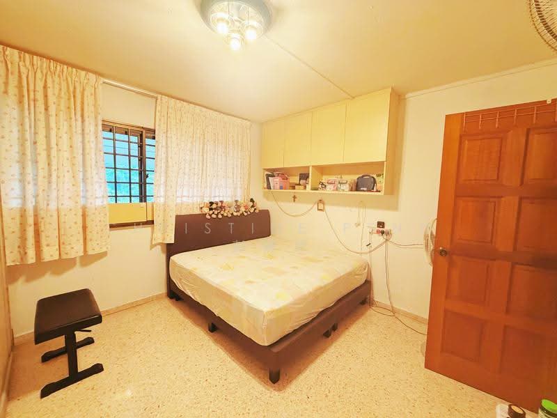 127 Bukit Batok West Avenue 6, 127 Bukit Batok West Avenue 6, Dairy Farm / Bukit Panjang / Choa Chu Kang, 3 Bedrooms, 1,109 sqft, HDB Flat For Sale, by Christine Peng 彭婷婷, 500272926 - Bedroom - PropertyGuru.com.sg
