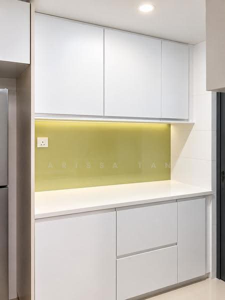 My Manhattan, 35 Simei Street 3, Pasir Ris / Tampines, 2 Bedrooms, 936 sqft, Condominium For Rent, by Arissa Tan, 500272928 - Kitchen - PropertyGuru.com.sg