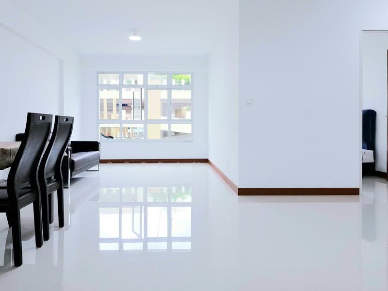 217C Sumang Walk, 217C Sumang Walk, Hougang / Punggol / Sengkang, 3 Bedrooms, 990 sqft, HDB Flat For Rent, by Stefan Tan, 500272929 - Living Room - PropertyGuru.com.sg